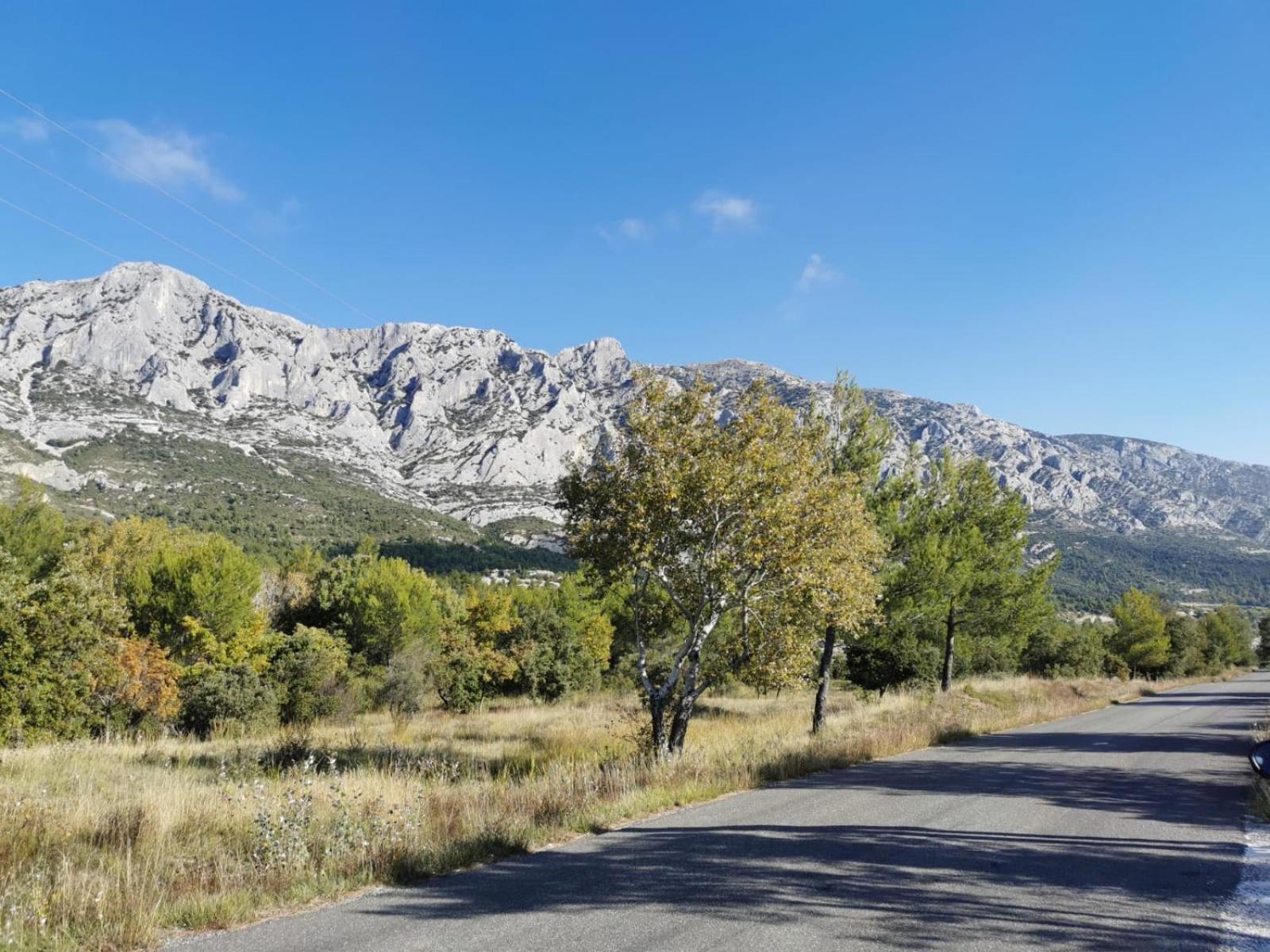 Studio Nuitee En Provence 2 Егіль Екстер'єр фото